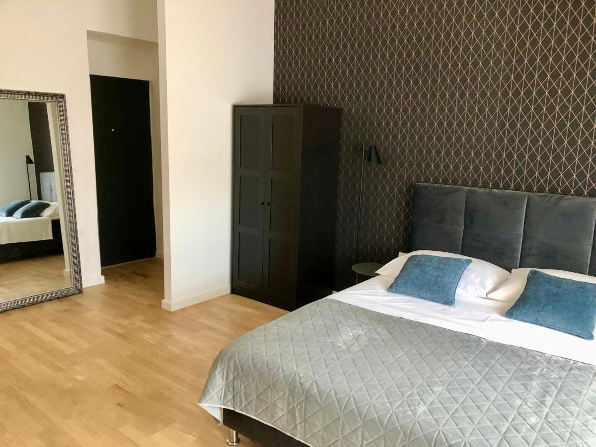 Hedone City Luxury Apartments With Free Parking PUY 외부 사진
