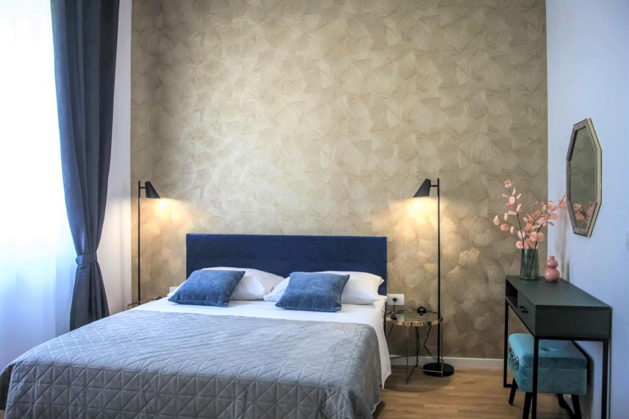 Hedone City Luxury Apartments With Free Parking PUY 외부 사진
